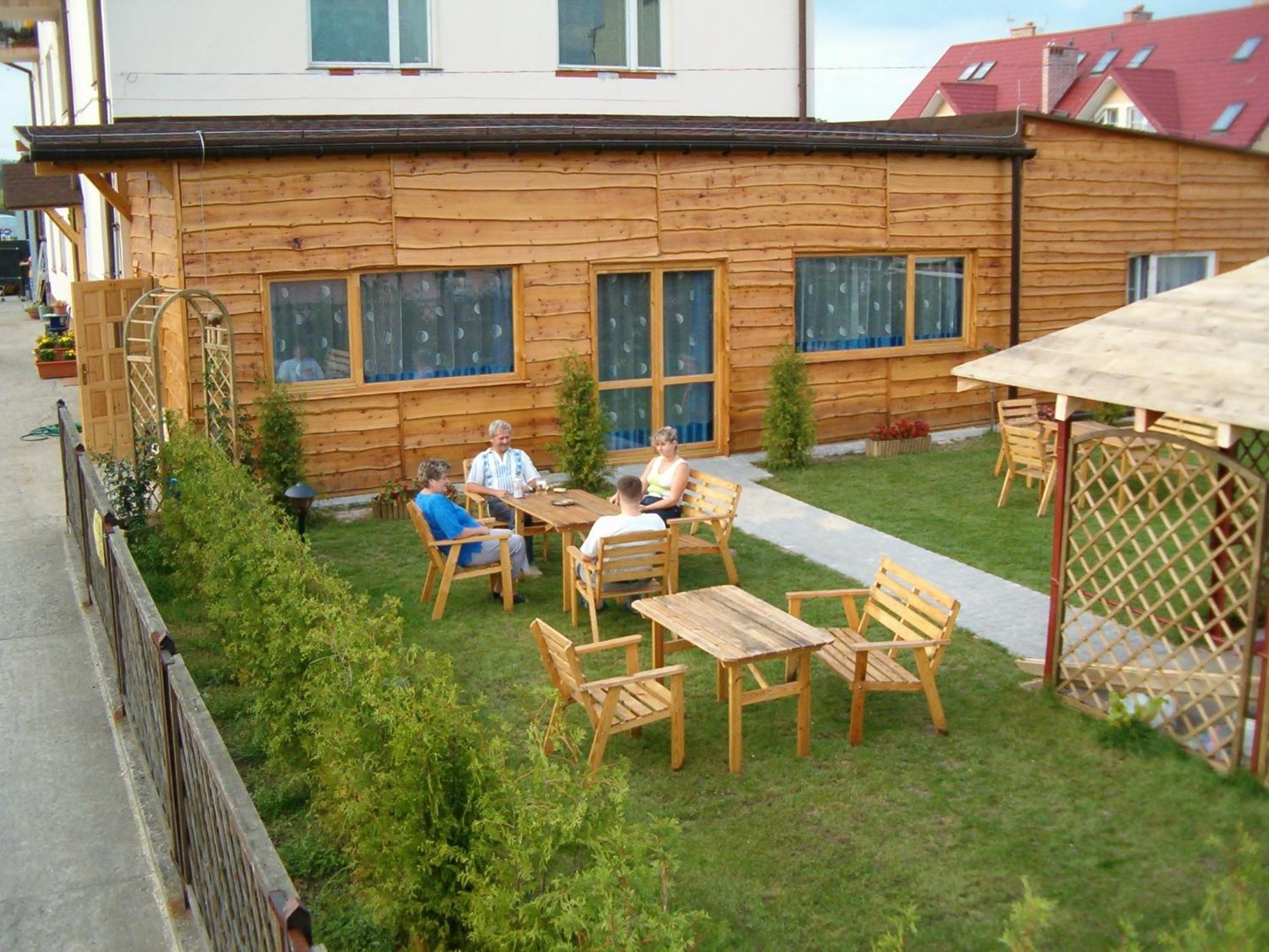 Hotel Daisy Budget Kraków Exteriör bild