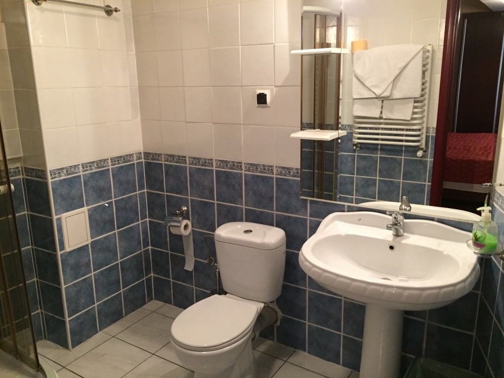 Hotel Daisy Budget Kraków Exteriör bild
